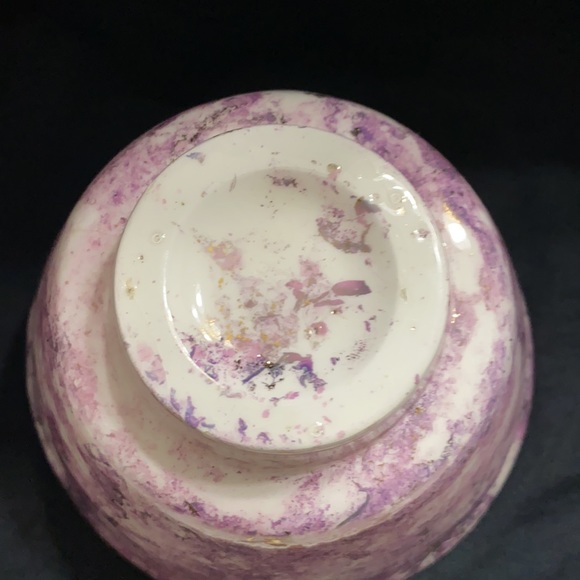 Beautiful Vintage Bowl - Picture 5 of 7